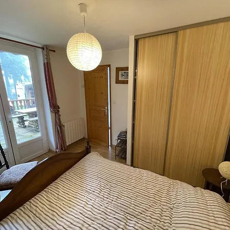 Superbe T3 Central Avec Grande Terrasse, Piscine Et Proximite Pistes Et Commerces - Fr-1-787-74 * Laveissière